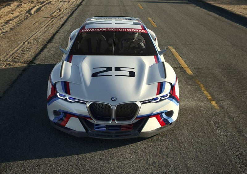 BMW 3.0 CSL Hommage R: abito da corsa per Pebble Beach