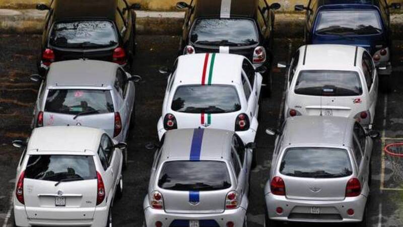 Codice della Strada 2015: in due sul motorino a 16 anni e le altre novit&agrave;