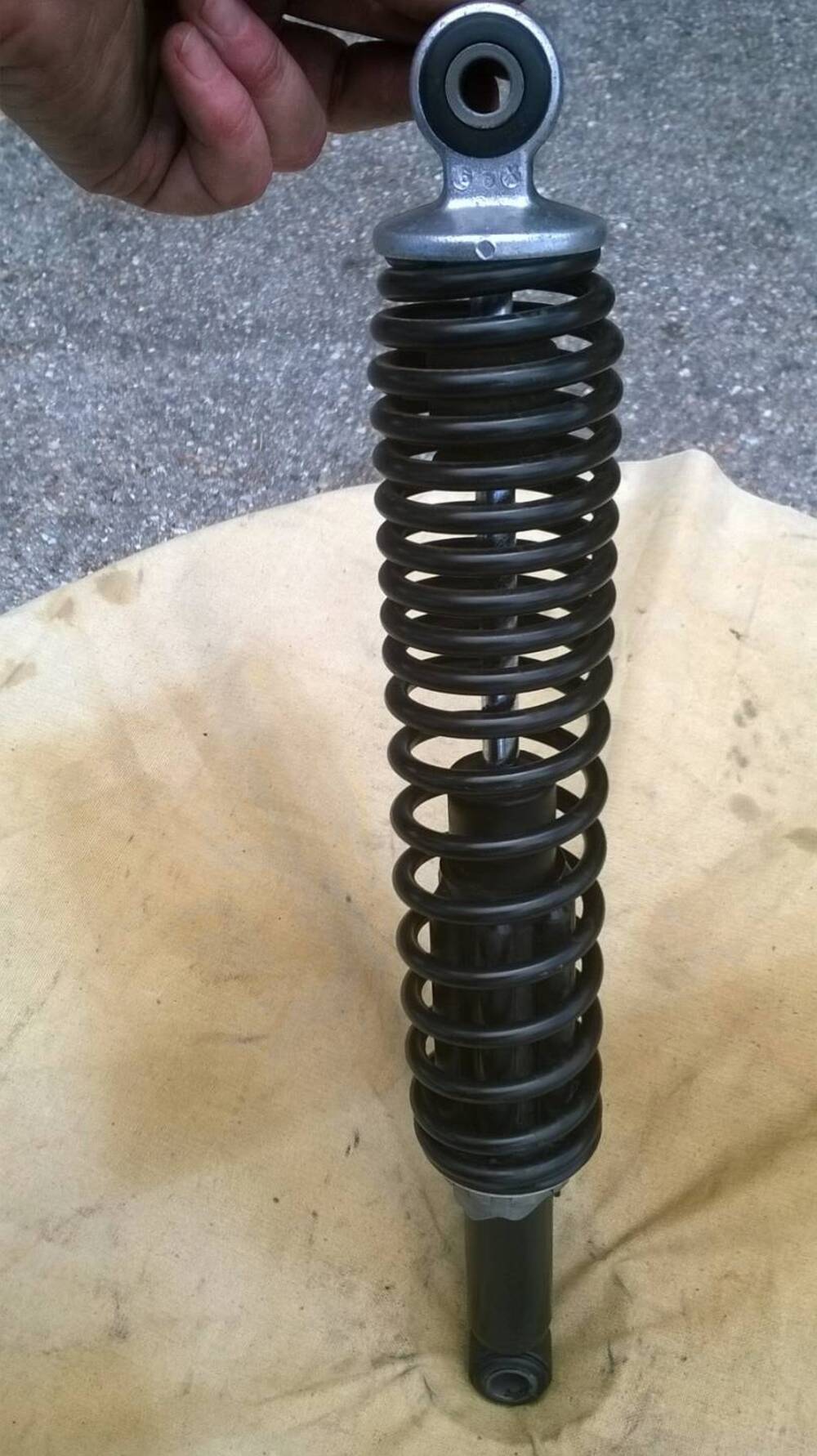 Ammortizzatore Post MP3 Piaggio (2)