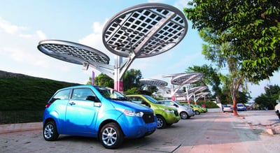 India, entro il 2030 solo auto elettriche