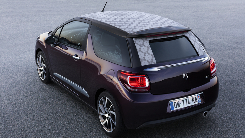 DS3 cabrio, refresh per la compatta sportiva francese [Video primo test]