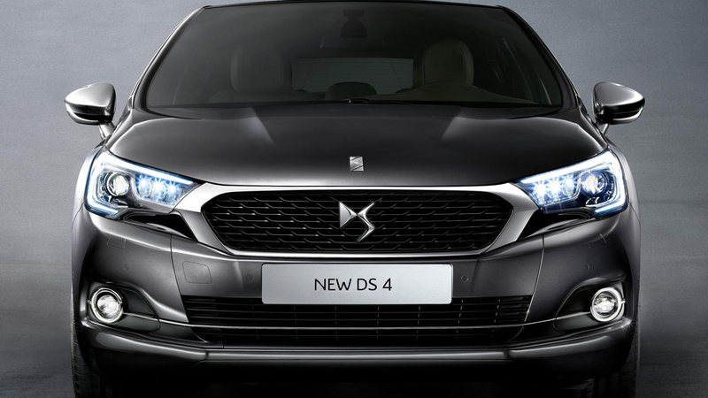 DS4 restyling: via il logo Citroen, arriva la Crossback