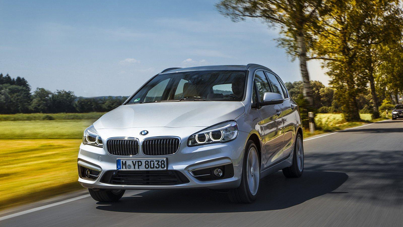 BMW 225xe: la Serie 2 Active Tourer diventa plug-in