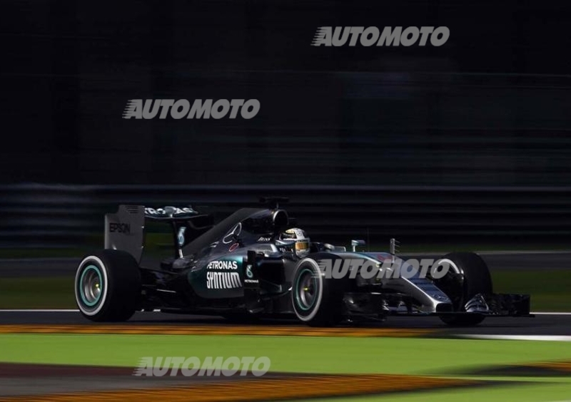 F1, Gp Italia 2015, Hamilton: &laquo;Ora capisco perch&eacute; mi chiedevano di spingere&raquo;