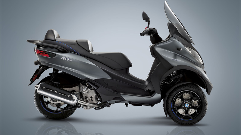 Piaggio MP3: due nuove versioni 300 e 500 LT