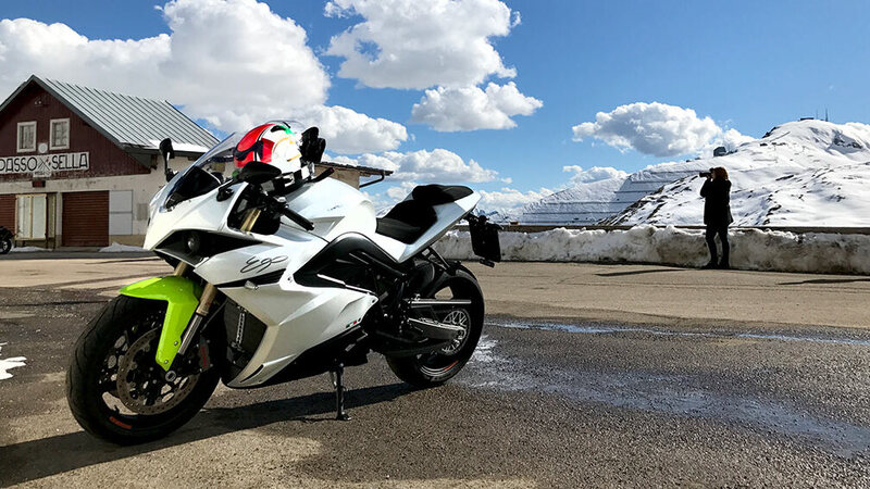 Energica: provate il Passo Sella con l&#039;elettrica