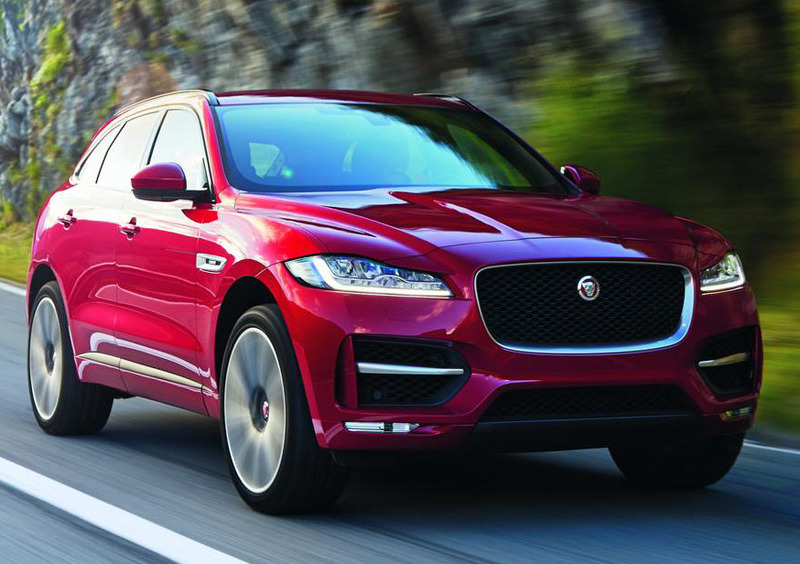 Jaguar F-Pace: lanciata la sfida a Porsche Macan