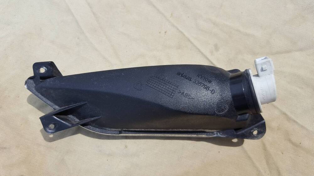 Freccia Destra MP3 250 Piaggio (3)