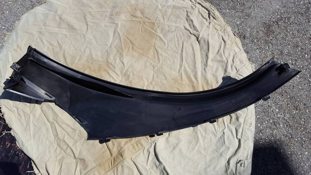 Scocca Fianchetto MP3 Piaggio (5)