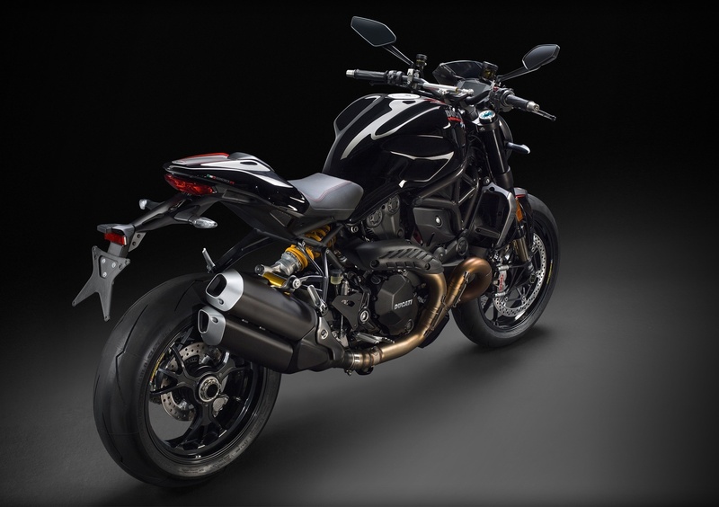 Ducati Monster 1200 Monster 1200 R (2016 - 19) (5)