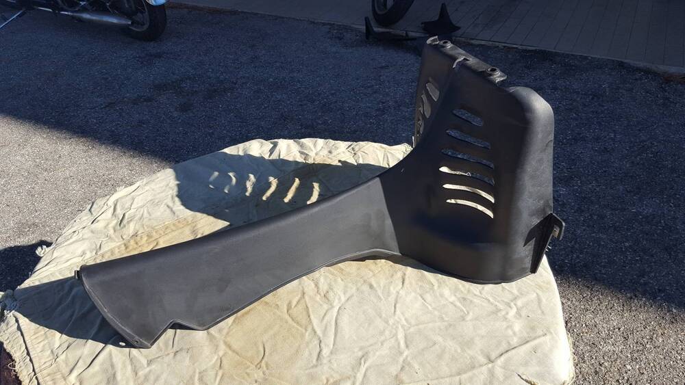 Copri Centrale MP3 250 Piaggio (2)