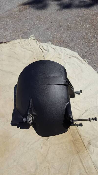 Parafango Post MP3 250 Piaggio