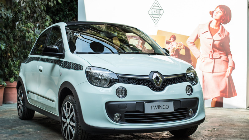 Renault Twingo La Parisienne, vestito chic per la piccola francese 