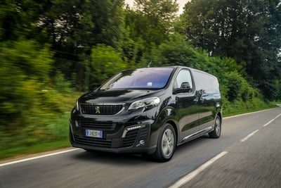 Peugeot Traveller: moderno e funzionale [Video Primo Test]