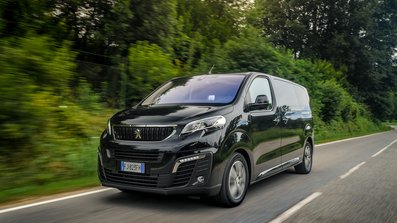 Peugeot Traveller: moderno e funzionale [Video Primo Test]