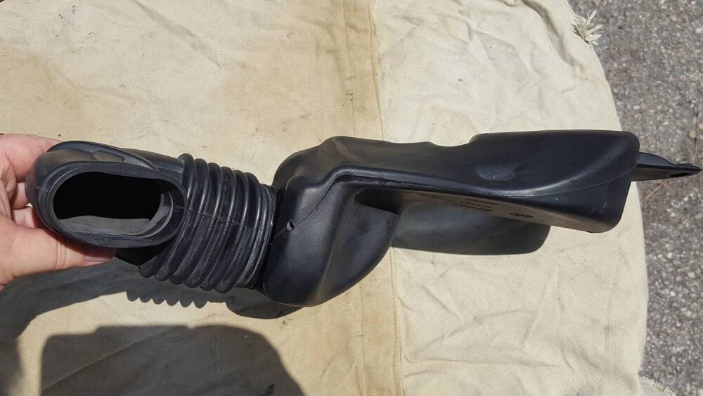 Condotto Aria MP3 Piaggio (4)