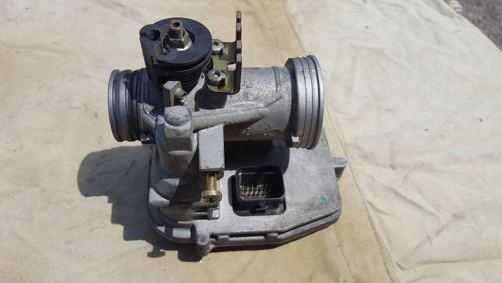 Copro Farfallato MP3 Piaggio (2)