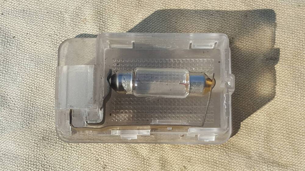 Luce Sottosella MP3 Piaggio (4)