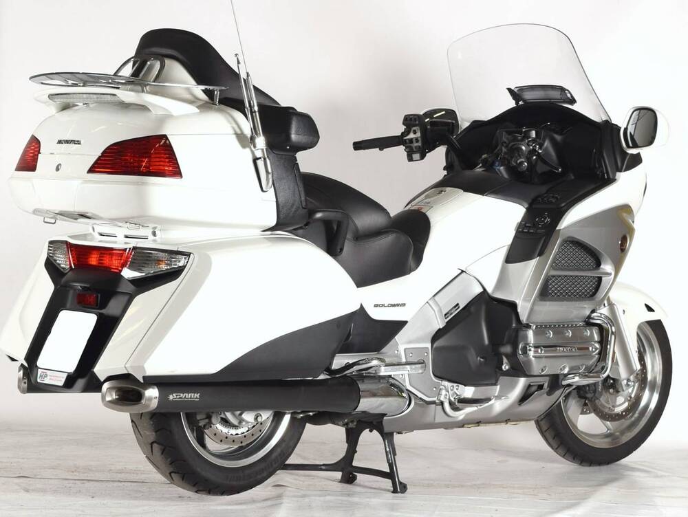 scarichi Goldwing - F6B Spark (2)