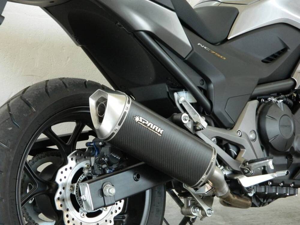 Spark Honda NC / Integra (3)