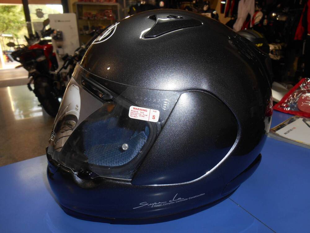 CASCO VIPER-GT GRIGIO Arai (2)