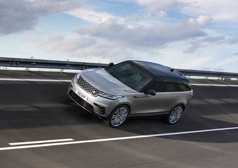 Range Rover Velar, quanto costa: tutti i prezzi del listino ufficiale