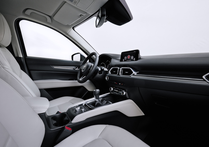 Mazda CX-5 (2017-->>) (56)