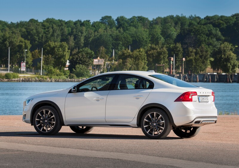 Volvo S60 Cross Country (2015-18) (6)