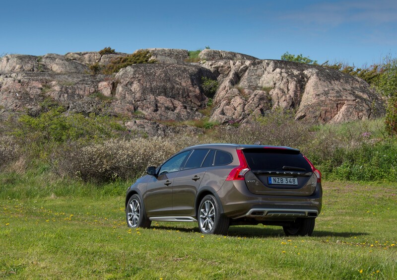 Volvo V60 Cross Country (2015-19) (15)