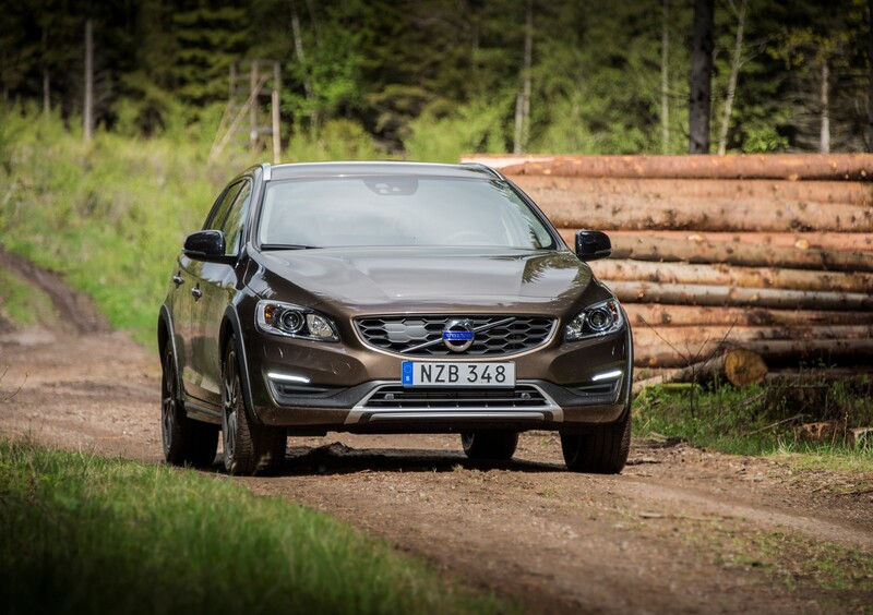 Volvo V60 Cross Country (2015-19) (25)