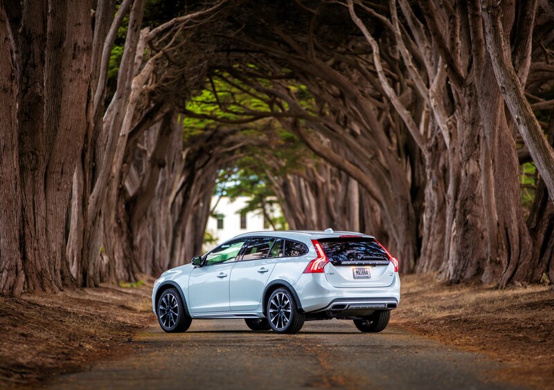 Volvo V60 Cross Country (2015-19) (28)