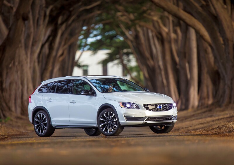 Volvo V60 Cross Country (2015-19) (32)