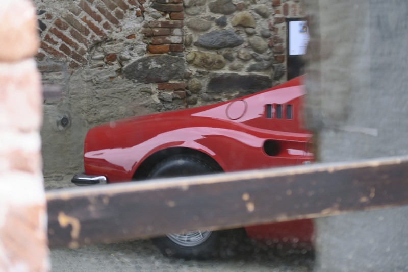 La Dino ascolta di nascosto cosa dice papà Aldo