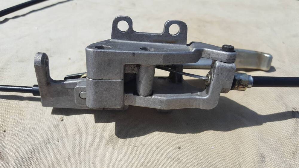 Freno Stazionamento MP3 Piaggio (5)