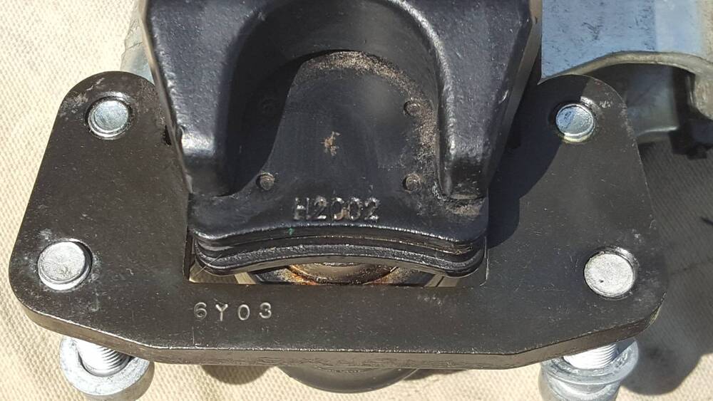 Pinza Anteriore MP3 Piaggio (3)