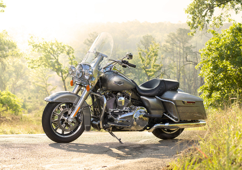 Harley-Davidson Touring 1690 Road King (2013 - 16) - FLHR