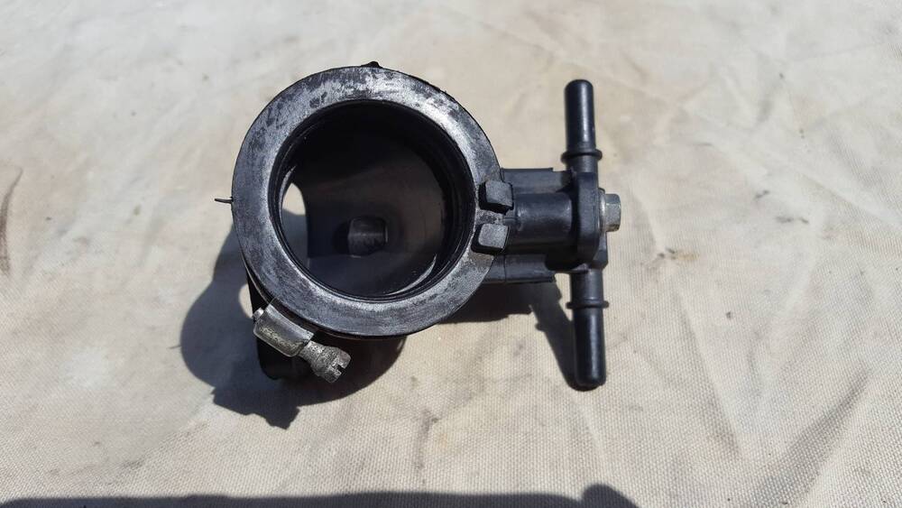 Collettore Aspirazione Piaggio (4)