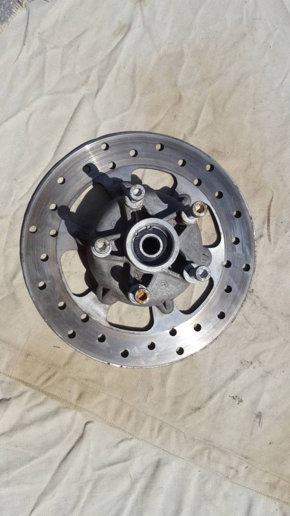 Mozzo Disco Anteriore MP3 Piaggio