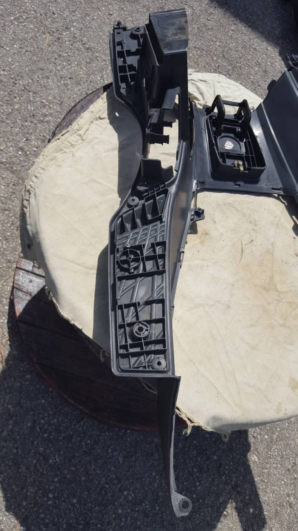 Carena Pedana Burgman 150 Suzuki (9)