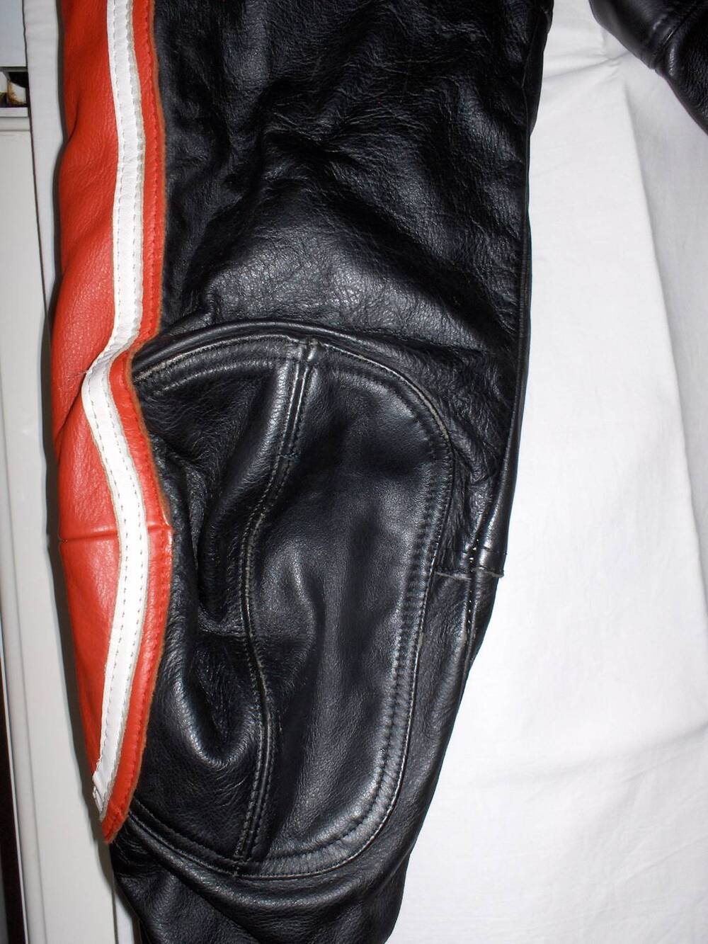 Tuta in pelle, divisibile Dainese (8)