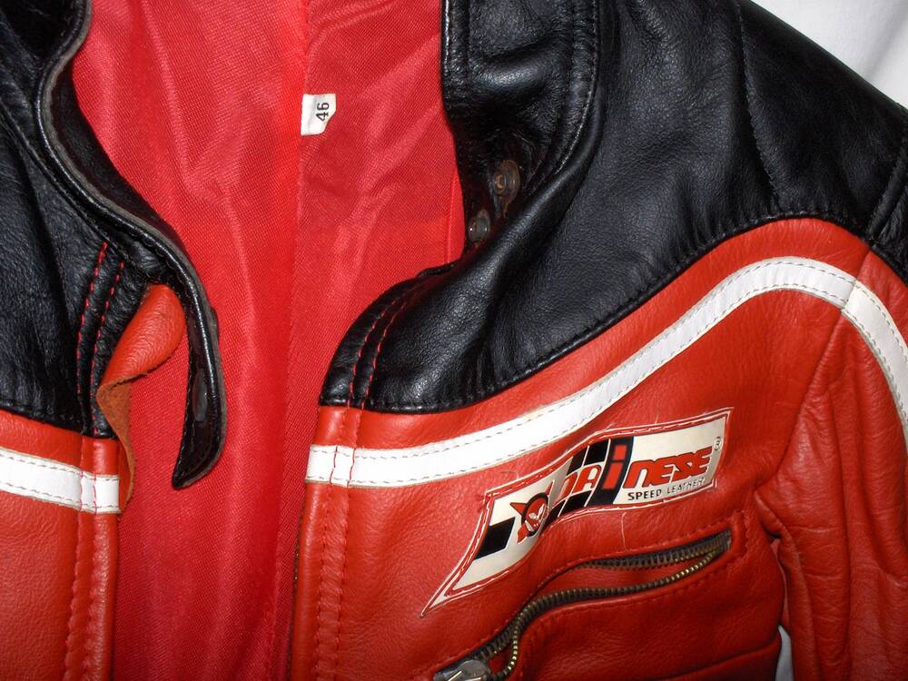 Tuta in pelle, divisibile Dainese (4)
