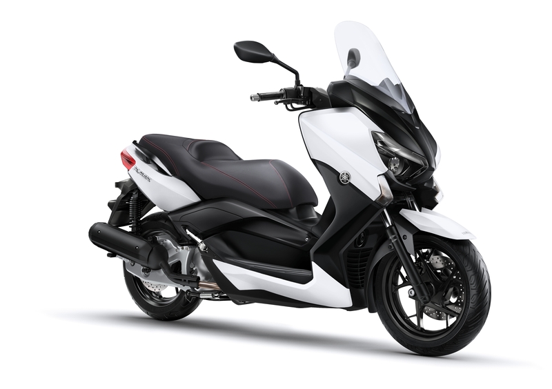 Yamaha X-Max 125 X-Max 125 Iron Max ABS (2016) (7)