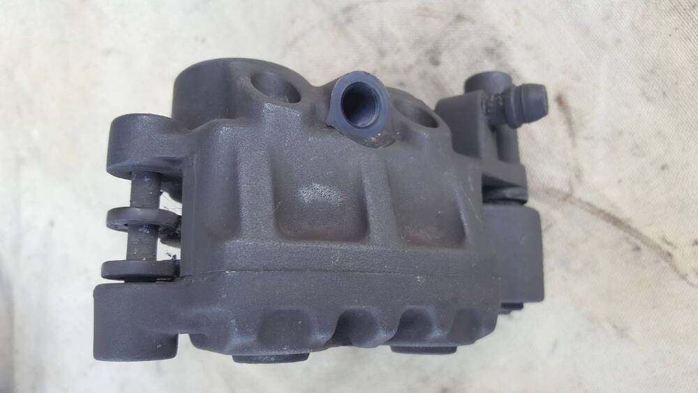 Pinza Freno Anteriore Suzuki (4)