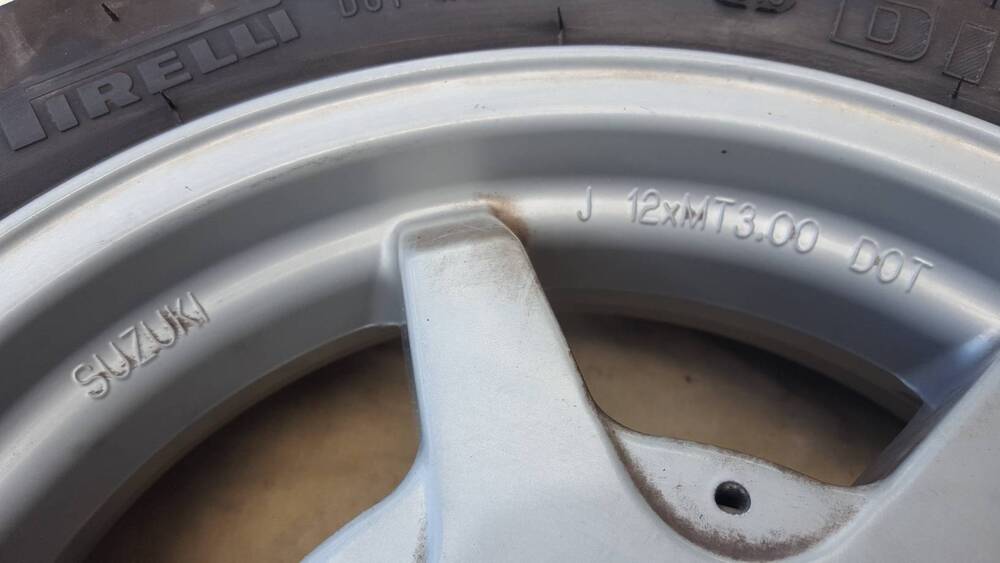 Ruota Post Burgman 150 Suzuki (6)