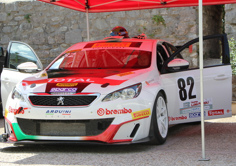 La 308 Cup nel paddock di Gubbio