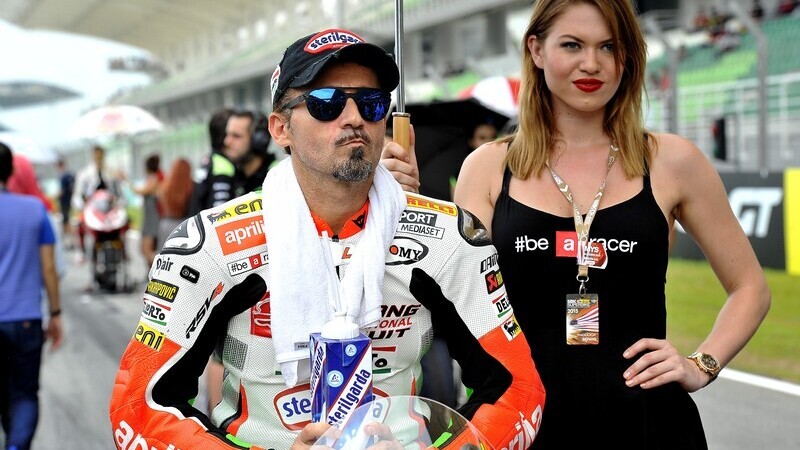 SBK 2015. Max Biaggi correr&agrave; anche in Qatar 