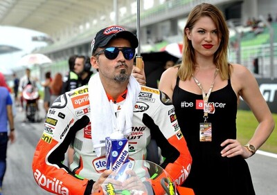 SBK 2015. Max Biaggi correrà anche in Qatar 