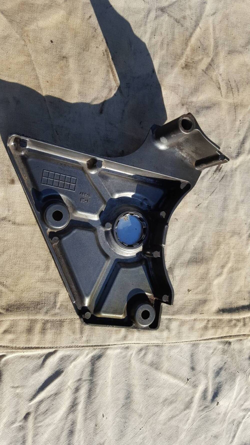 Coperchio Perno Sx VZ800 Suzuki (4)