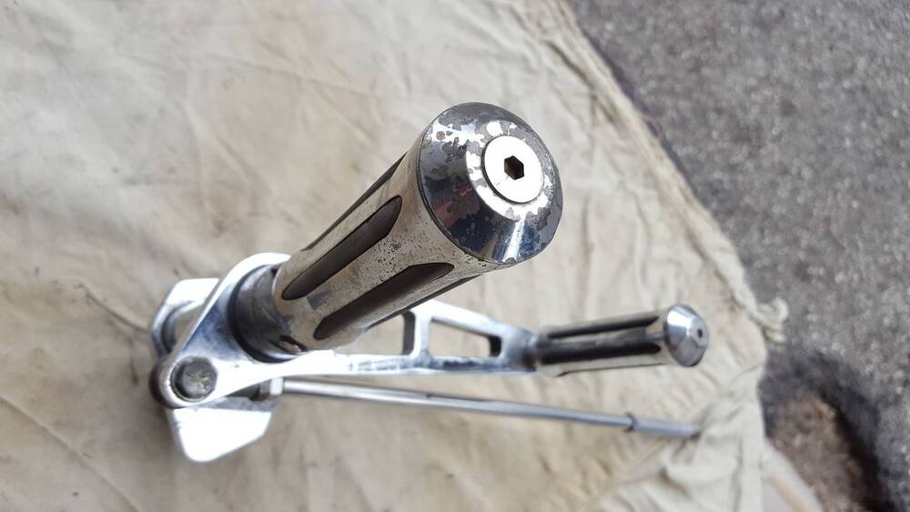 Comandi HD Sportster Harley-Davidson (2)