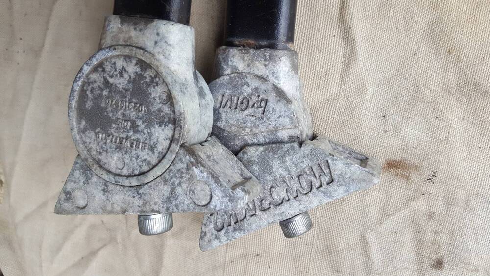 Staffe Portapacchi Givi (3)